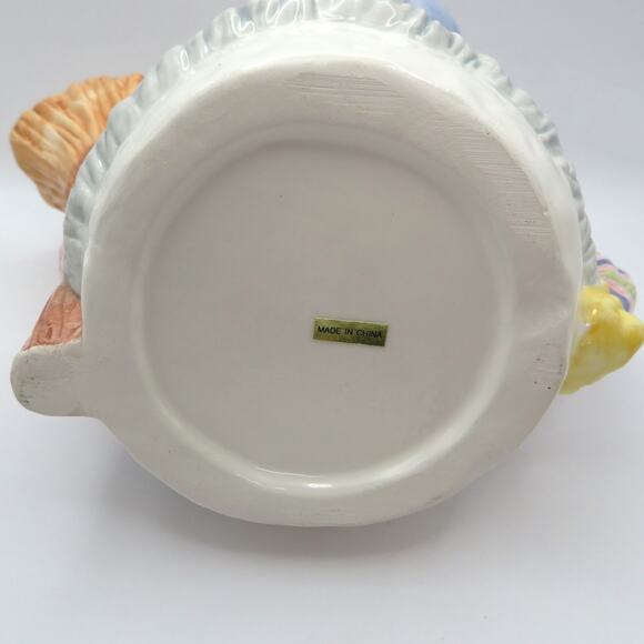 Ceramic Snowman Pitcher Christmas Jug Hand Painted Broom Spout 7” Unbranded - Picture 10 of 11